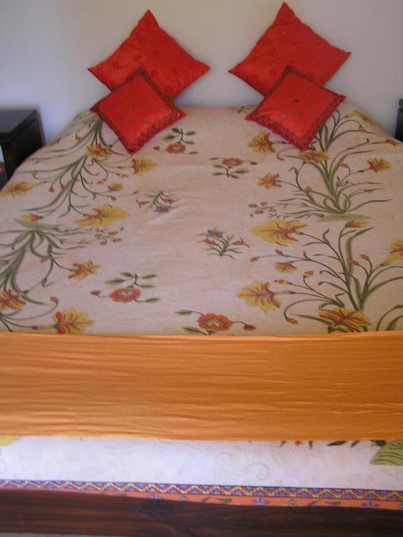 Villa Camelot Bangalore Room photo